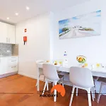 #165 Walk Everywhere