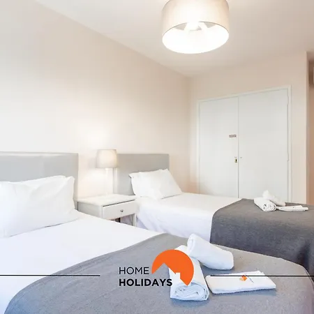 #165 Liberdade 105 By Holidays *